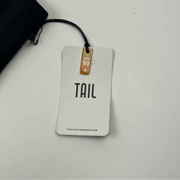 Tail Womens Coletta Dress Racerback Pleated Hem Size Medium Black Athletic NEW - Picture 7 of 13